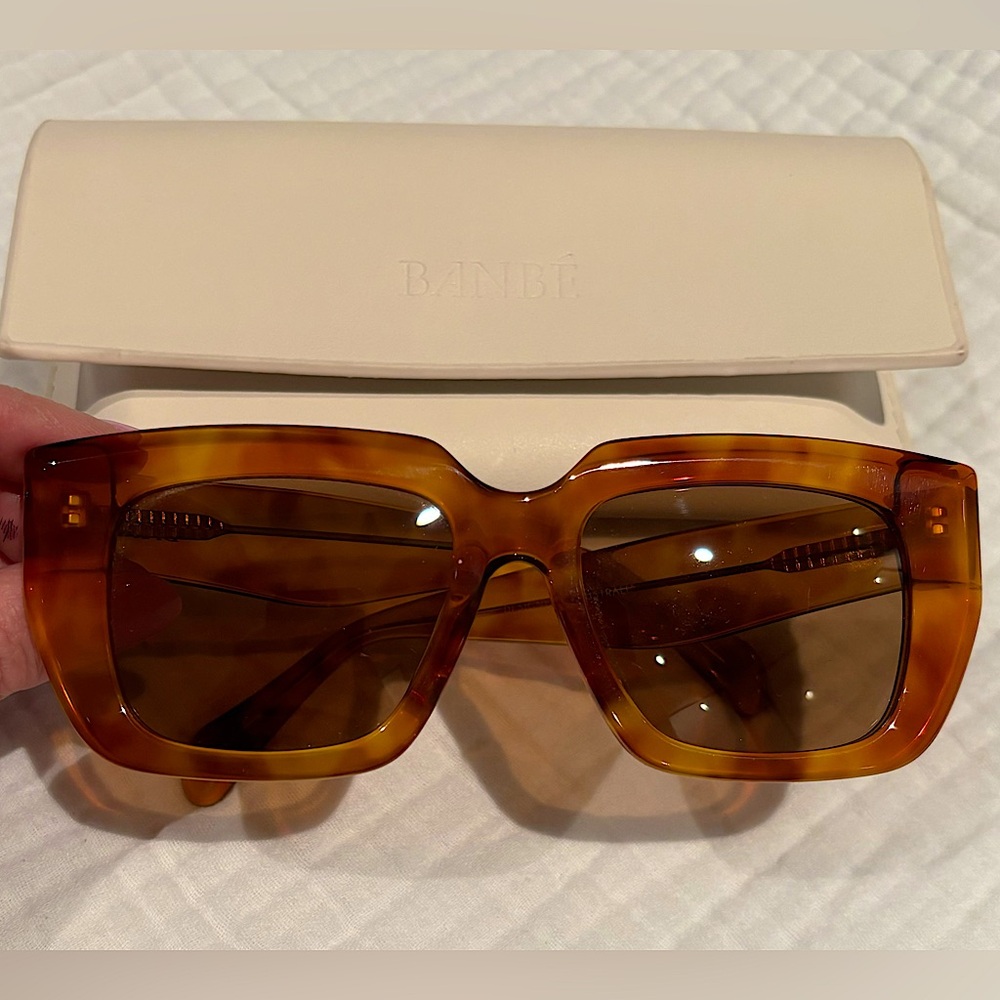 Banbè Sunglasses